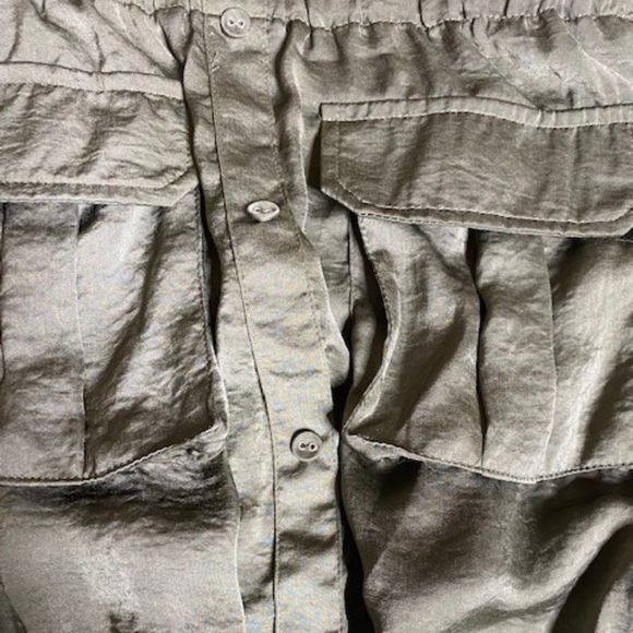 SEXY OFF SHOULDER ROMPER! - Picture 10 of 16